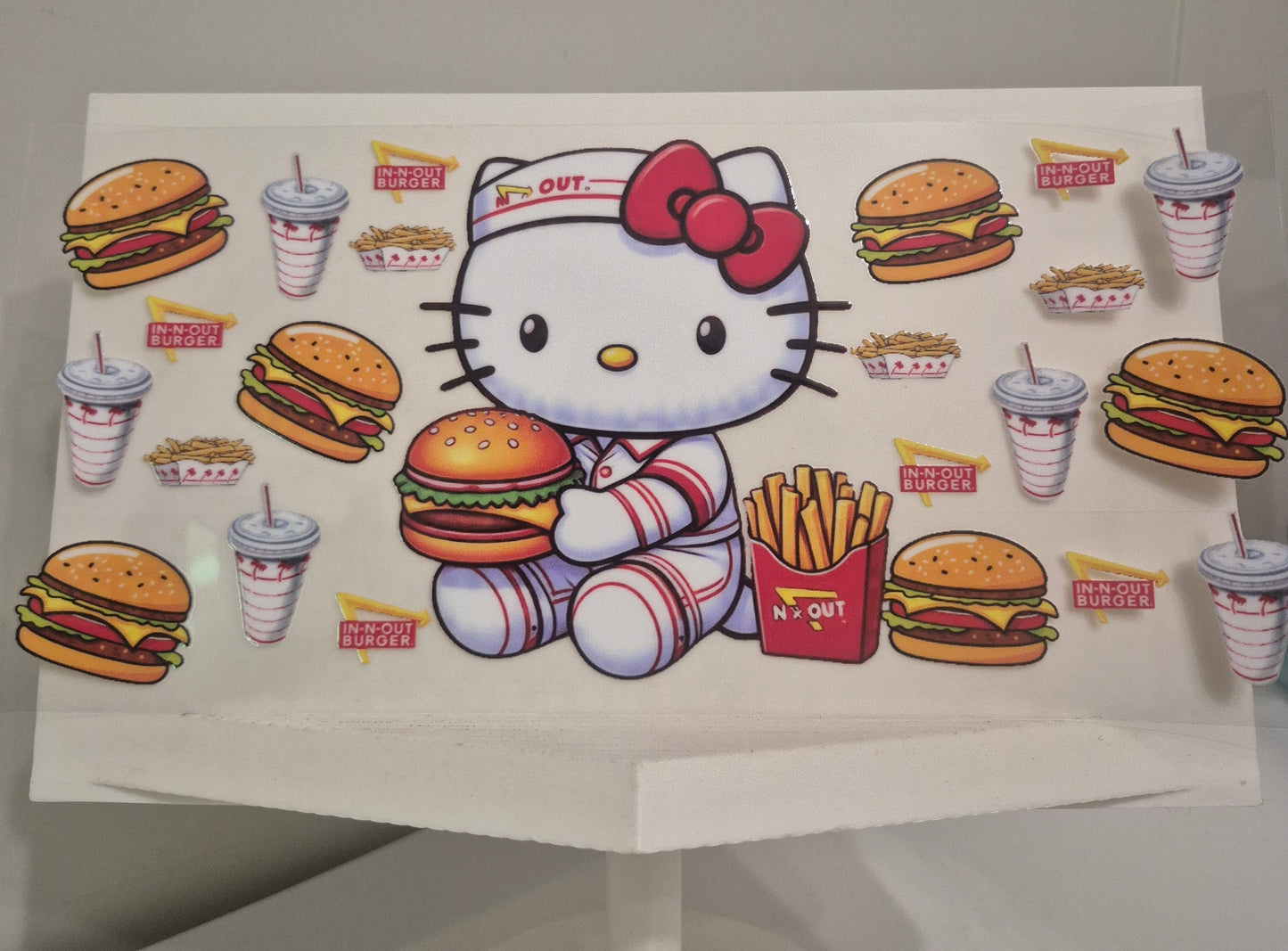 In and out hello kitty