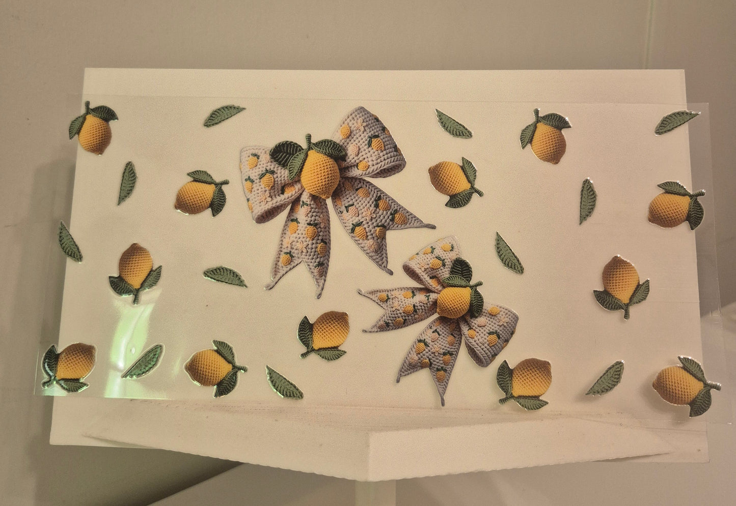 Lemon Bow