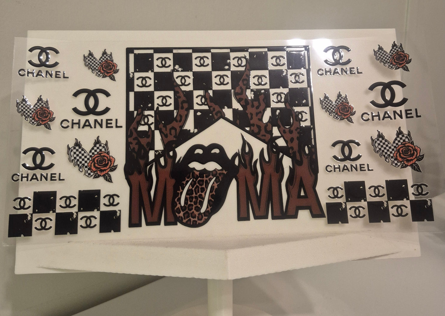 Chanel mama